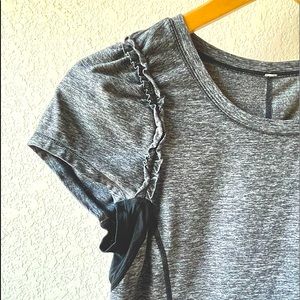Lululemon top size 6